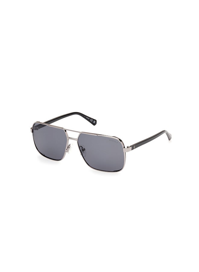 GUESS نظارات شمسية قطبية للرجال - GU0011908D58 - حجم العدسة: 58 مم - Image 1